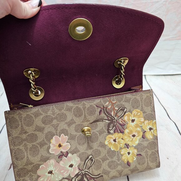 COACH Parker In Signature Canvas With Prairie Floral Print Shoulder Bag - Picture 5 of 14